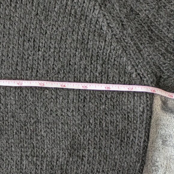 NEVER WORN - Wilfred "silk and cashmere" black turtleneck sweater dress … - Picture 4 of 15